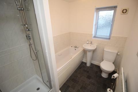 2 bedroom apartment to rent, Langsett Court, Doncaster DN4