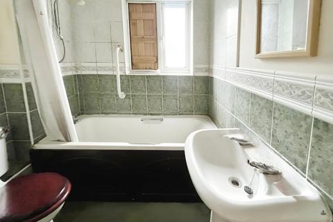 2 bedroom bungalow for sale, The Gatherums, Lincolnshire DN35