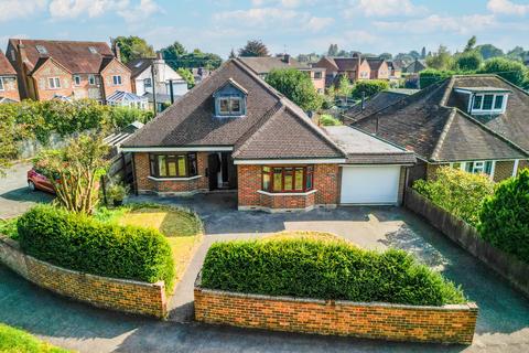 3 bedroom bungalow for sale, Purssells Meadow, High Wycombe HP14