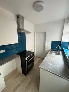 2 bedroom terraced house to rent, Chandos Street, West Midlands CV2