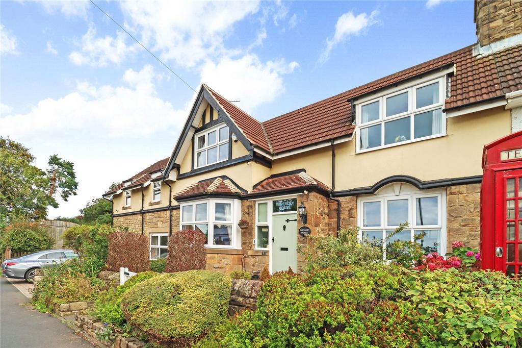Greenside, Ryton NE40 4 bed semi-detached house - £450,000
