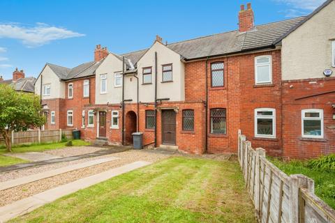 3 bedroom terraced house for sale, East View, Leeds LS26