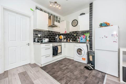 2 bedroom terraced house for sale, Hollydale Road, London SE15