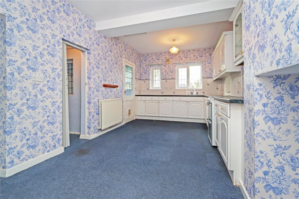 Kitchen Pic 1