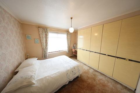 30 Elizabeth Close, Tilbury, RM18 8EW