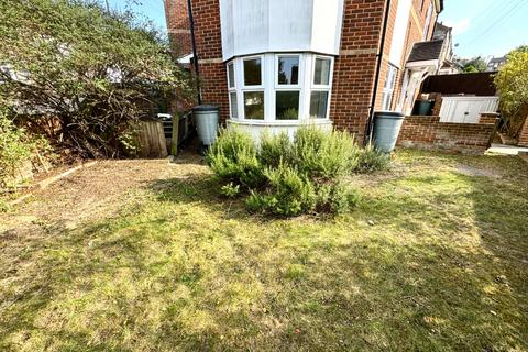 Ground Floor Flat, 85 Waverley Road, London, SE18 7TH