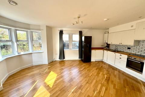 1 bedroom ground floor maisonette for sale, Waverley Road, Plumstead, London, SE18 7TH