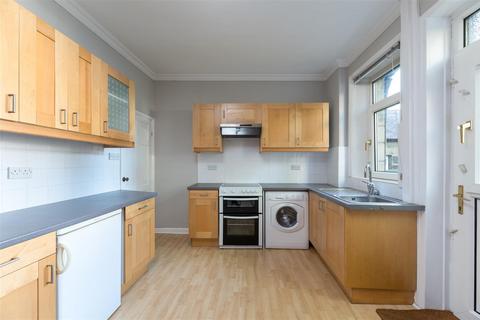 28 Ash Grove, Otley, LS21 3EL