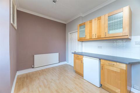 28 Ash Grove, Otley, LS21 3EL