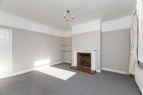 28 Ash Grove, Otley, LS21 3EL