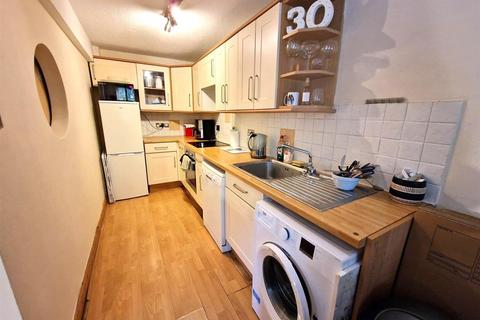 1 bedroom semi-detached house to rent, The Willows, Amwell Lane, Stanstead Abbotts