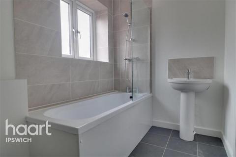 4 bedroom semi-detached house to rent, Town Centre, Ipswich