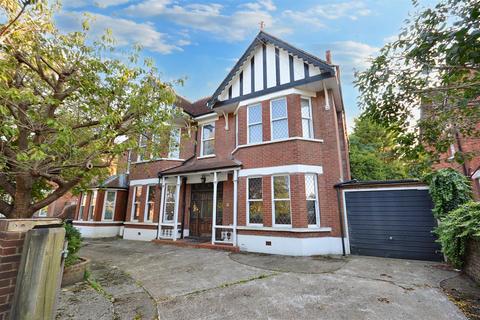 5 bedroom detached house for sale, Prideaux Road, Eastbourne