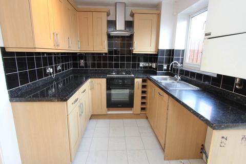 2 bedroom house to rent, Hearte Close, Rhoose, Vale of Glamorgan