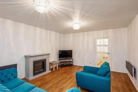 2 bedroom flat to rent, Chapel Wynd, Edinburgh EH1