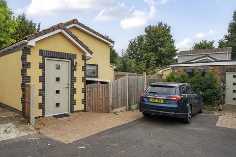 1 bedroom bungalow for sale, Allfoxton Road, Bristol BS7