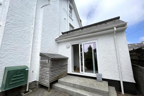 1 bedroom house to rent, Kings Avenue, Falmouth