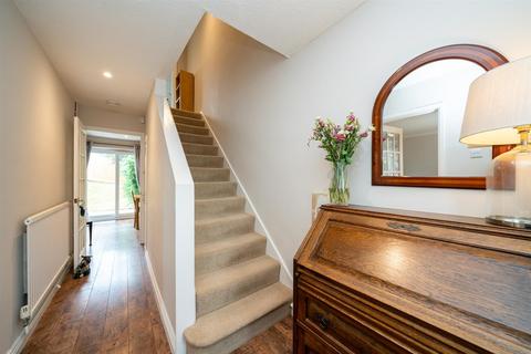 146 Spring Lane, Hemel Hempstead, HP1 3QX