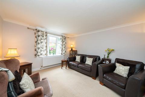 146 Spring Lane, Hemel Hempstead, HP1 3QX