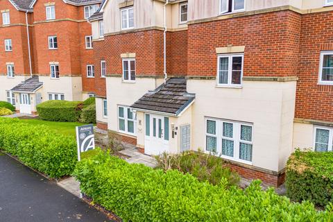 2 bedroom flat for sale, Mckinley Street, Great Sankey, WA5