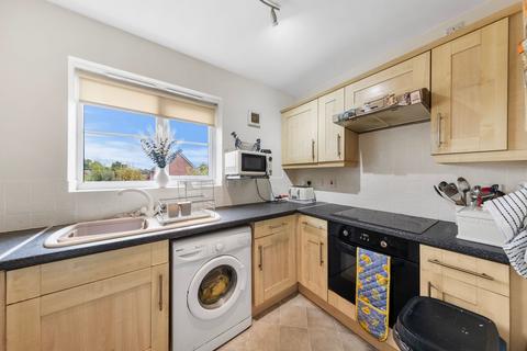 2 bedroom flat for sale, Mckinley Street, Great Sankey, WA5