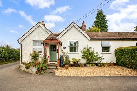 2 bedroom bungalow for sale, Ashe Warren, Basingstoke, RG25