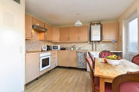 3 bedroom end of terrace house for sale, Forrester Close, Canterbury