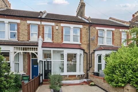 16 Lenham Road, London, SE12 8QN