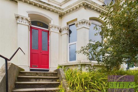 1 bedroom flat for sale, Braybrooke Road, Hastings