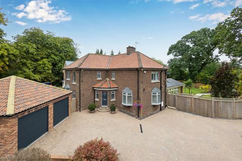 4 bedroom detached house for sale, Carlton Miniott, Thirsk