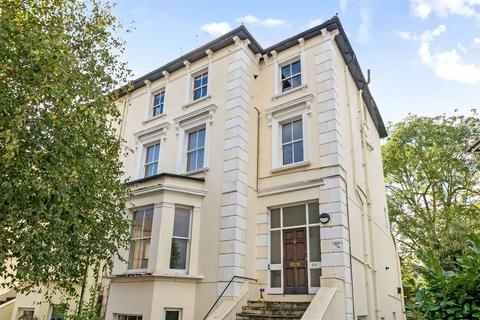 1 bedroom apartment for sale, St James Road, Surbiton