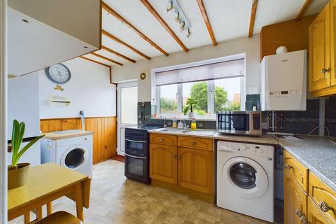 2 bedroom semi-detached bungalow for sale, Bempton Close, Bridlington