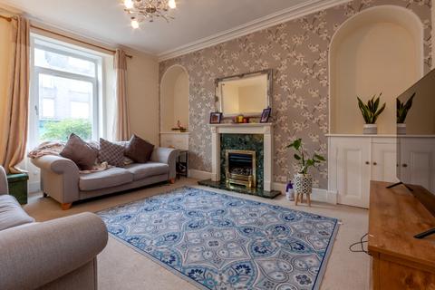 2 bedroom flat for sale, Victoria Road, Torry, Aberdeen, AB11