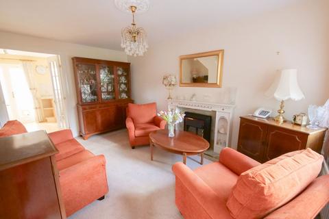 2 bedroom terraced house for sale, New Road, Framlingham, Suffolk