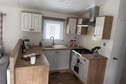 2 bedroom static caravan for sale, Ferryfields Holiday Park