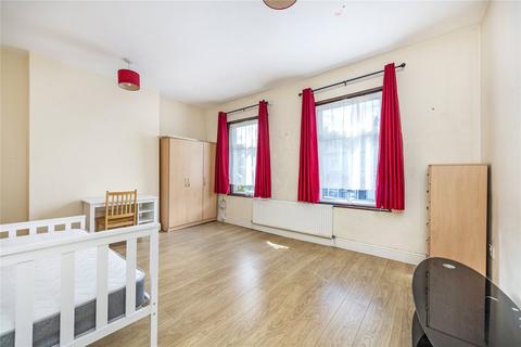 3 bedroom apartment for sale, Chaplin Road, London NW2