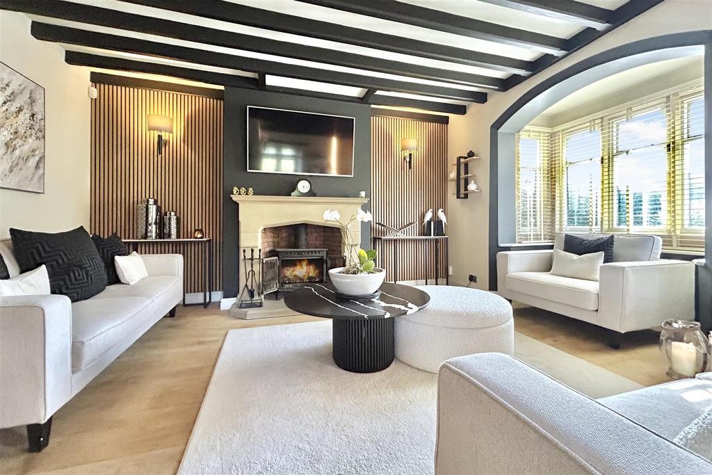Low Road, Manthorpe 4 bed house for sale £495,000