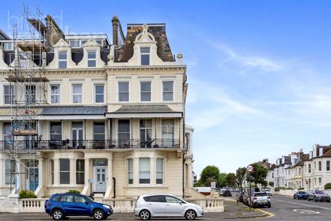 2 bedroom maisonette for sale, Kingsway, Hove, East Sussex, BN3