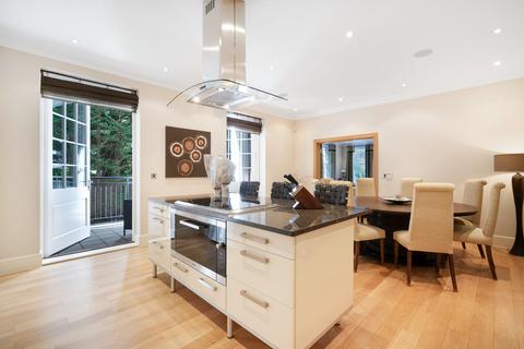 3 bedroom apartment for sale, Esher Park Avenue, Esher, KT10