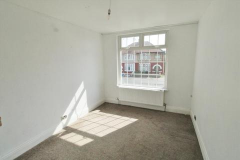 1 Balmoral Road, Morecambe, LA4 4JN