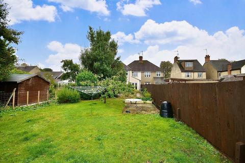 4 bedroom semi-detached house for sale, Mentmore Road, Linslade, LU7 2NZ