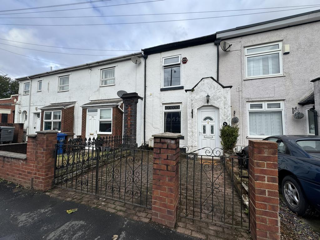 Broadstone Hall Road South, South... 1 bed terraced house for sale £