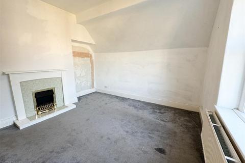 2 bedroom flat for sale, Compton Road, Buxton