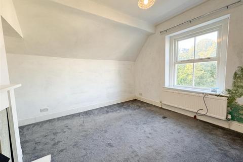 2 bedroom flat for sale, Compton Road, Buxton