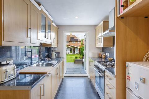 14 Chalkpit Lane, Oxted, RH8 0NE