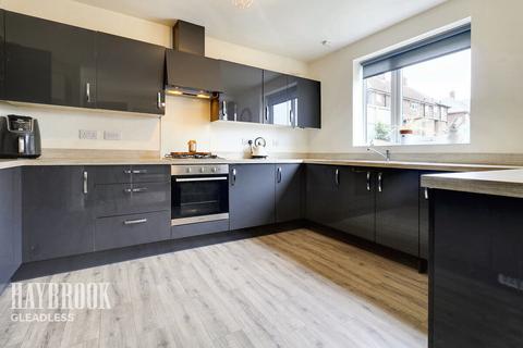 144 Archdale Road, Sheffield, S2 1NZ