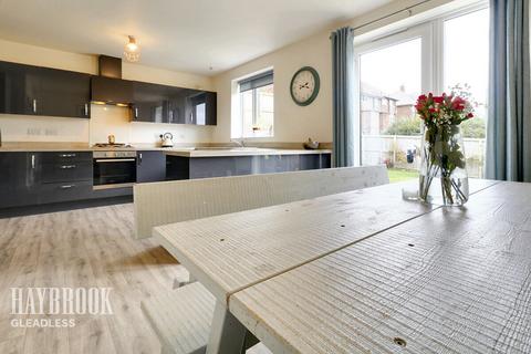 144 Archdale Road, Sheffield, S2 1NZ