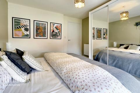 144 Archdale Road, Sheffield, S2 1NZ