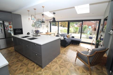 35 Boothfields, Knutsford, WA16 8JU