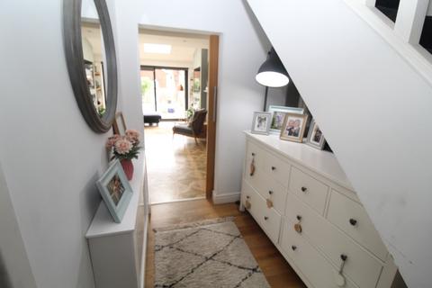 35 Boothfields, Knutsford, WA16 8JU